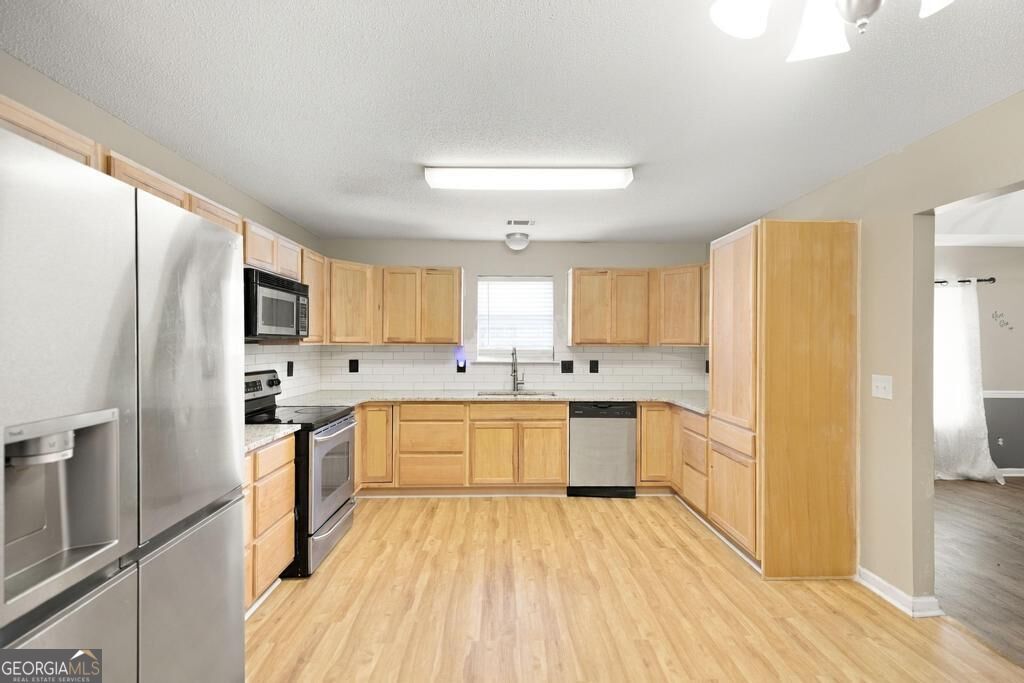 108 Santangelo Court Property Photo 12