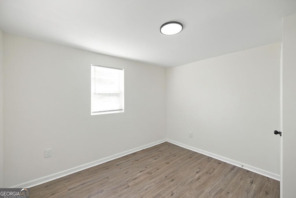 660 Lilly Avenue Property Photo 13