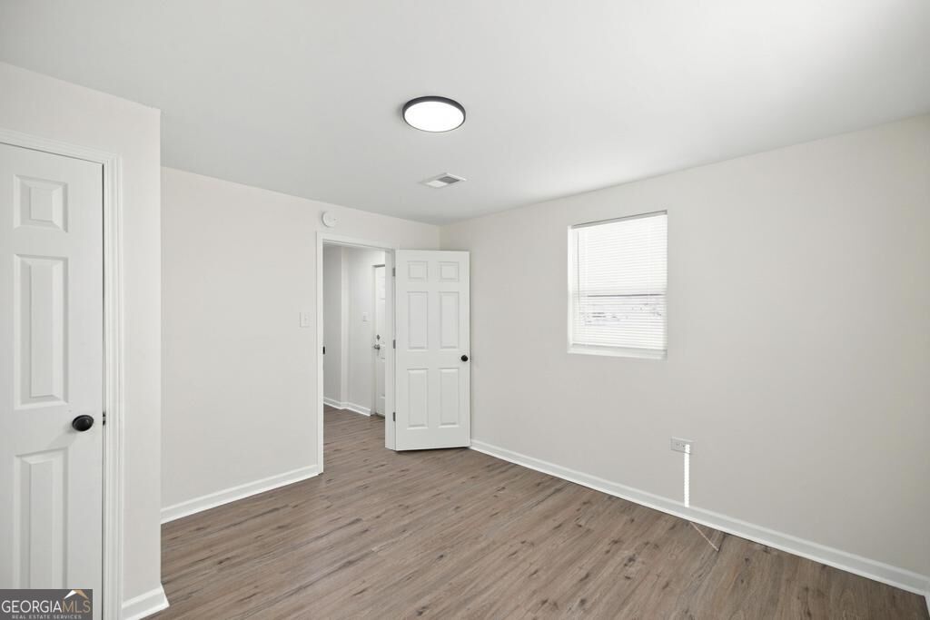 660 Lilly Avenue Property Photo 14