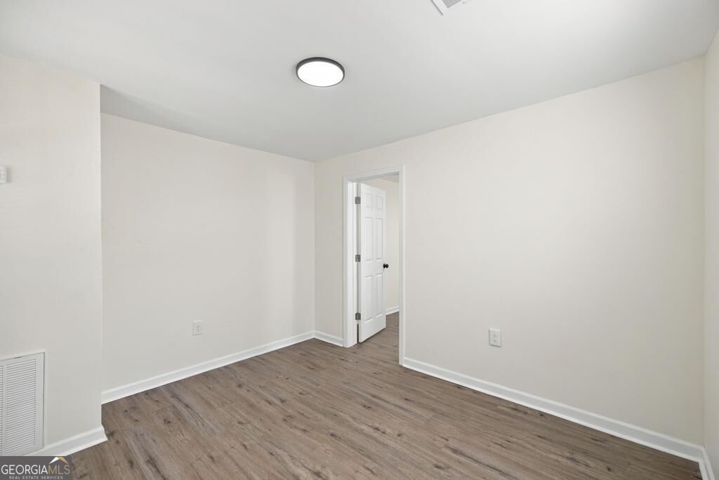 660 Lilly Avenue Property Photo 17
