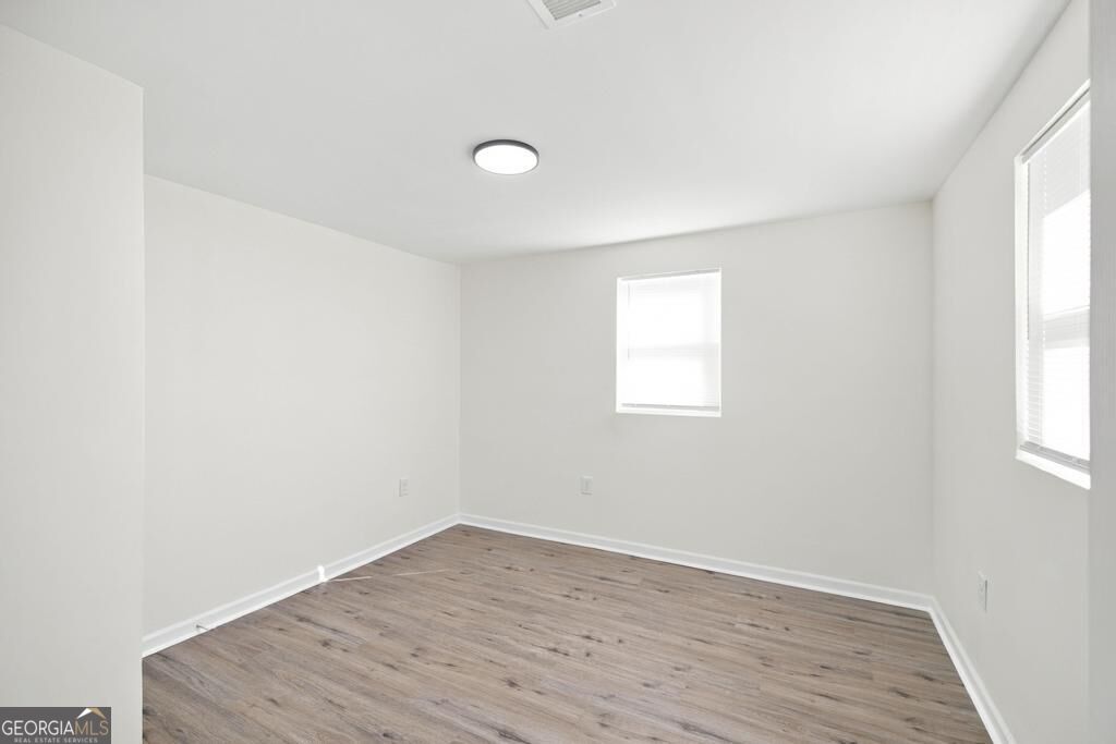 660 Lilly Avenue Property Photo 25