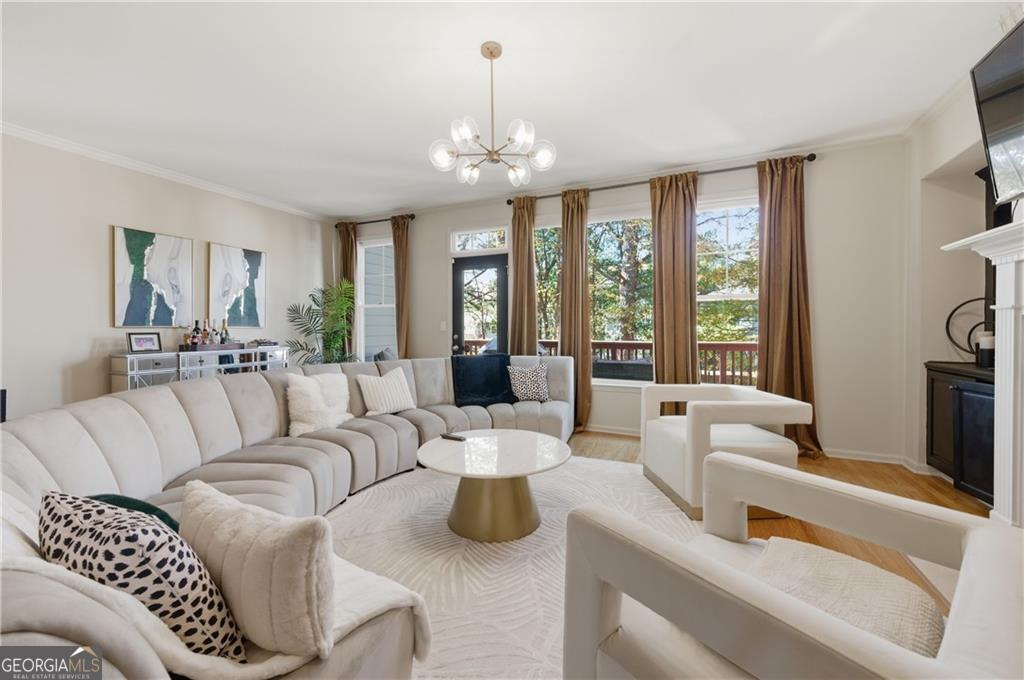 6187 Trumbul Oaks Court Property Photo 3