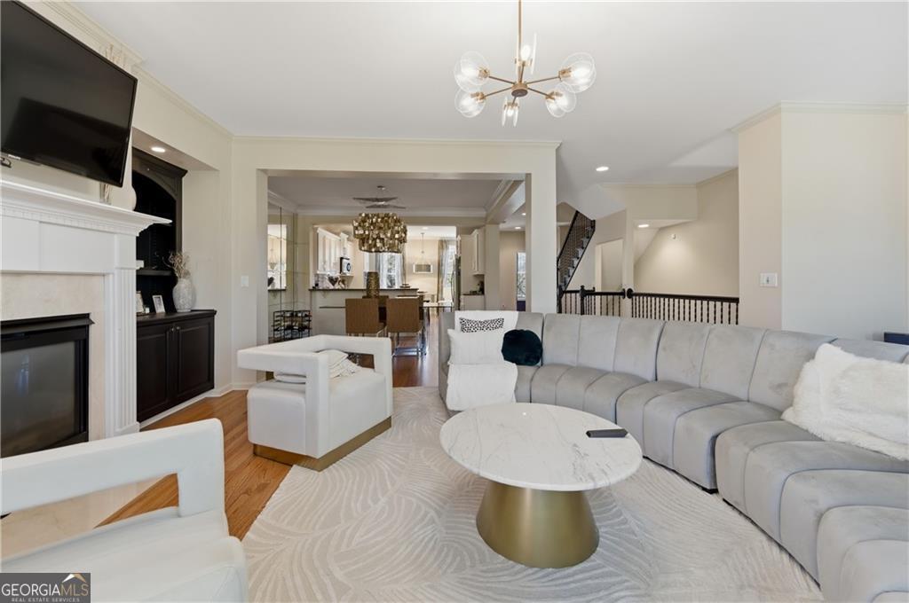 6187 Trumbul Oaks Court Property Photo 12