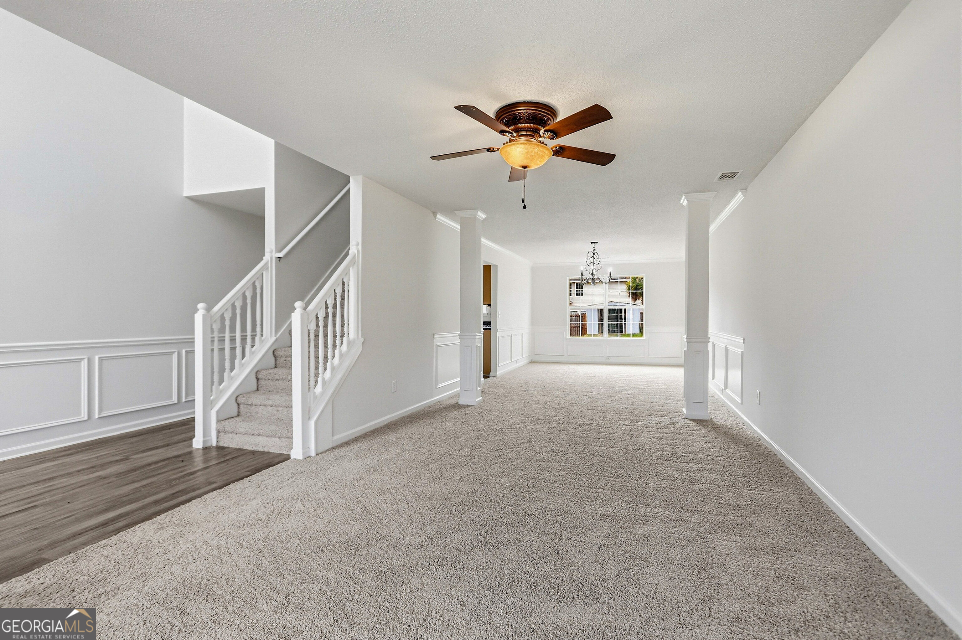 235 Hillside Oak Lane Property Photo 6