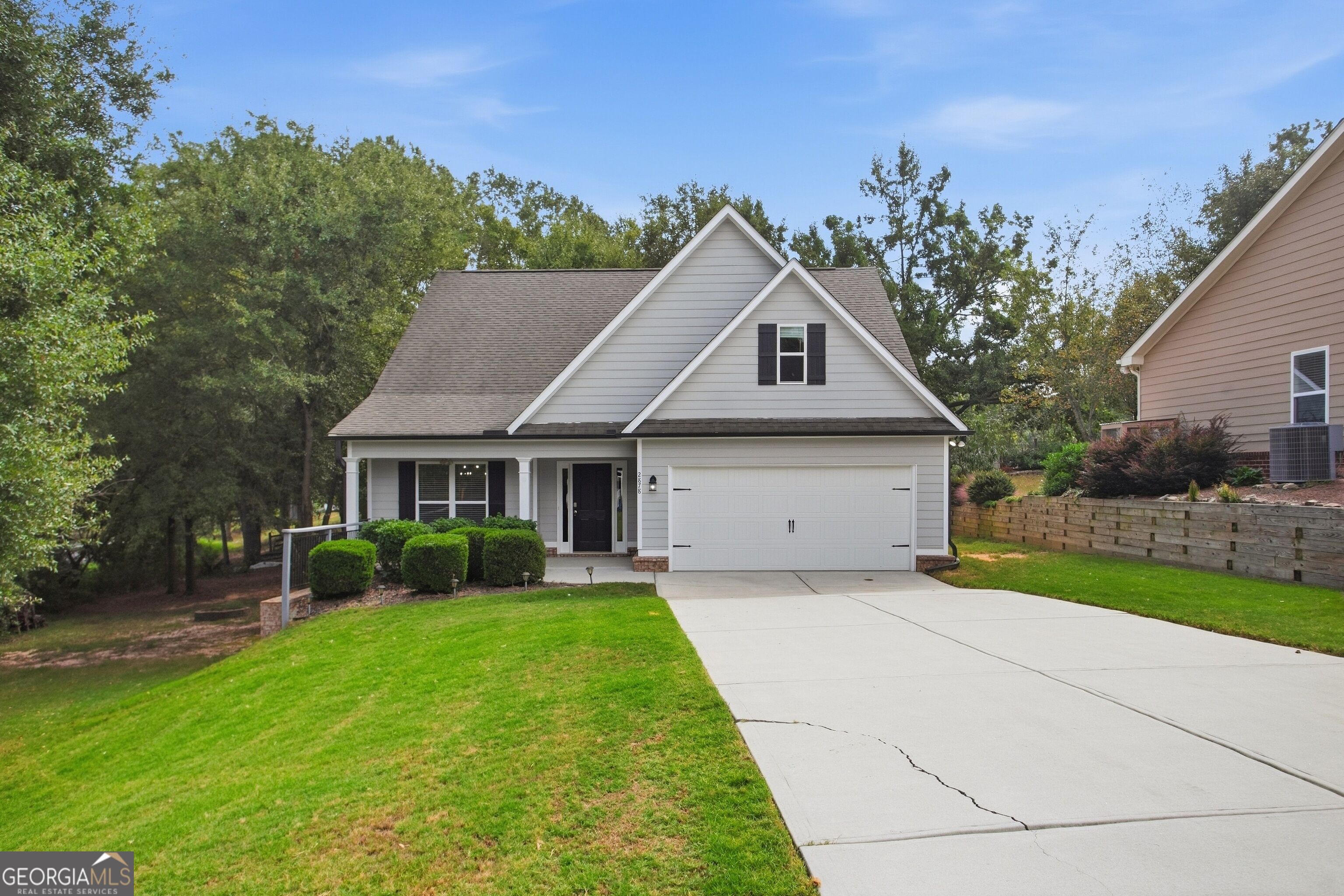 2878 Oak Springs Drive Property Photo 1