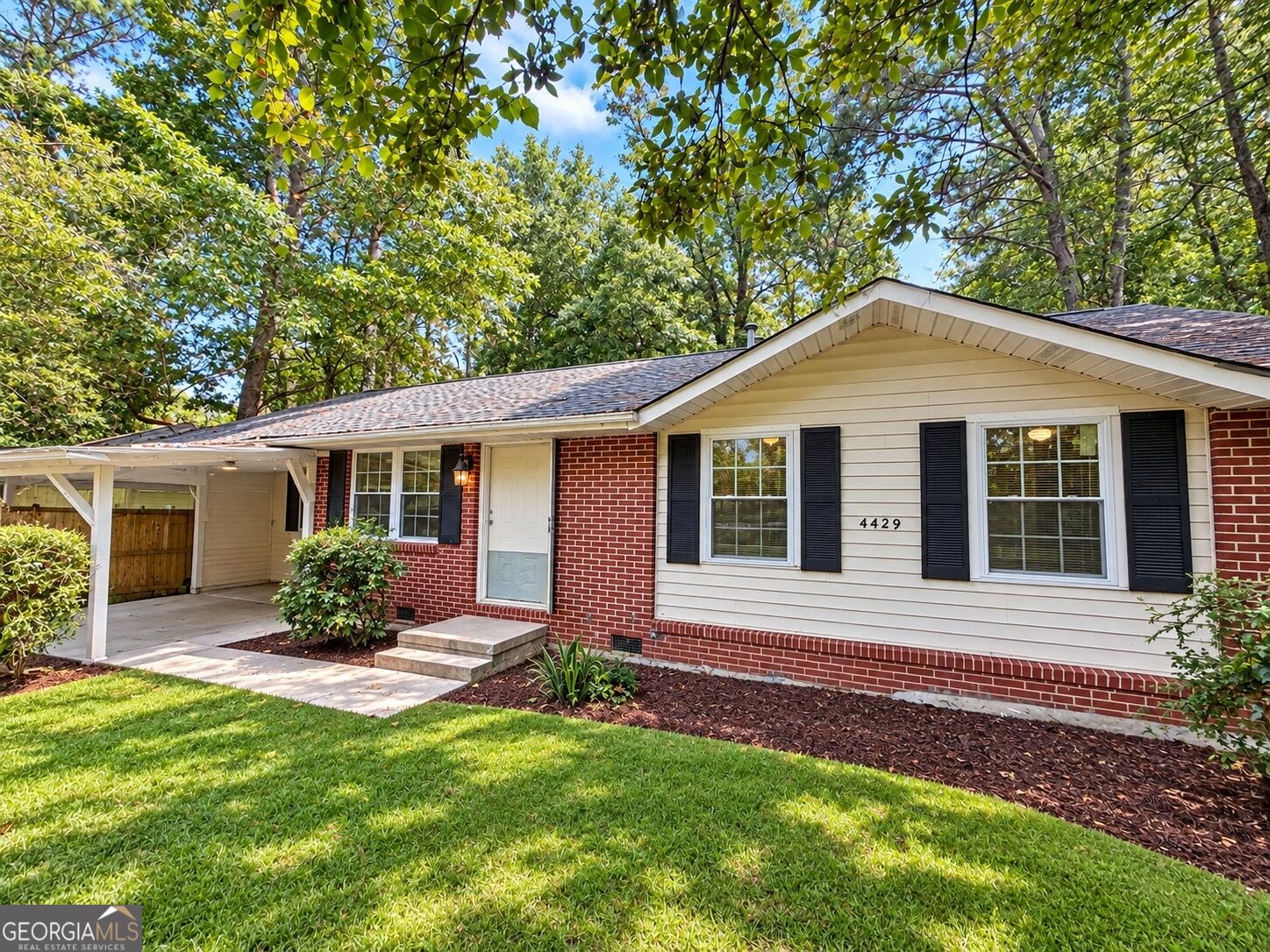 4429 Glade Road Property Photo 2