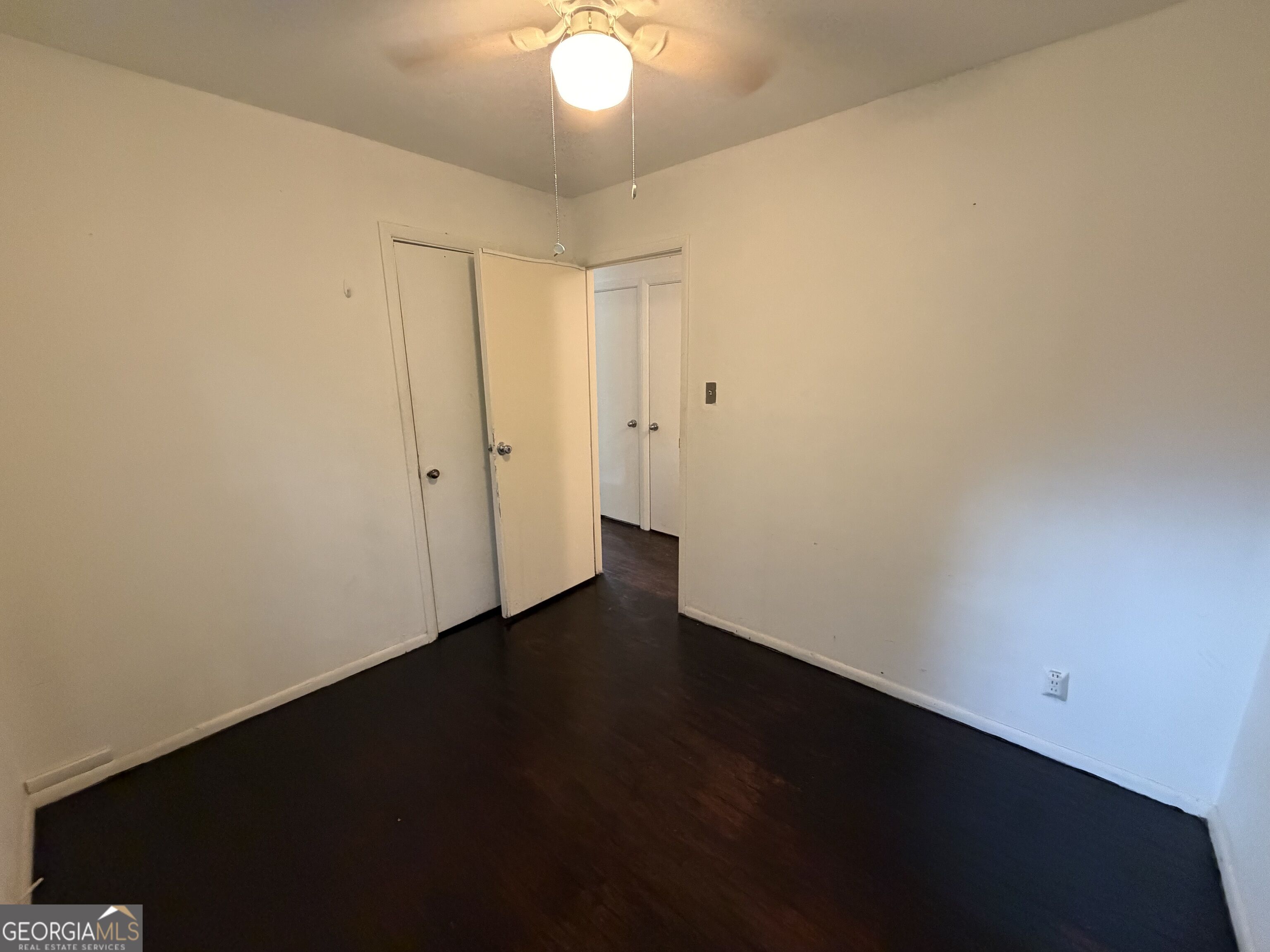 4429 Glade Road Property Photo 14