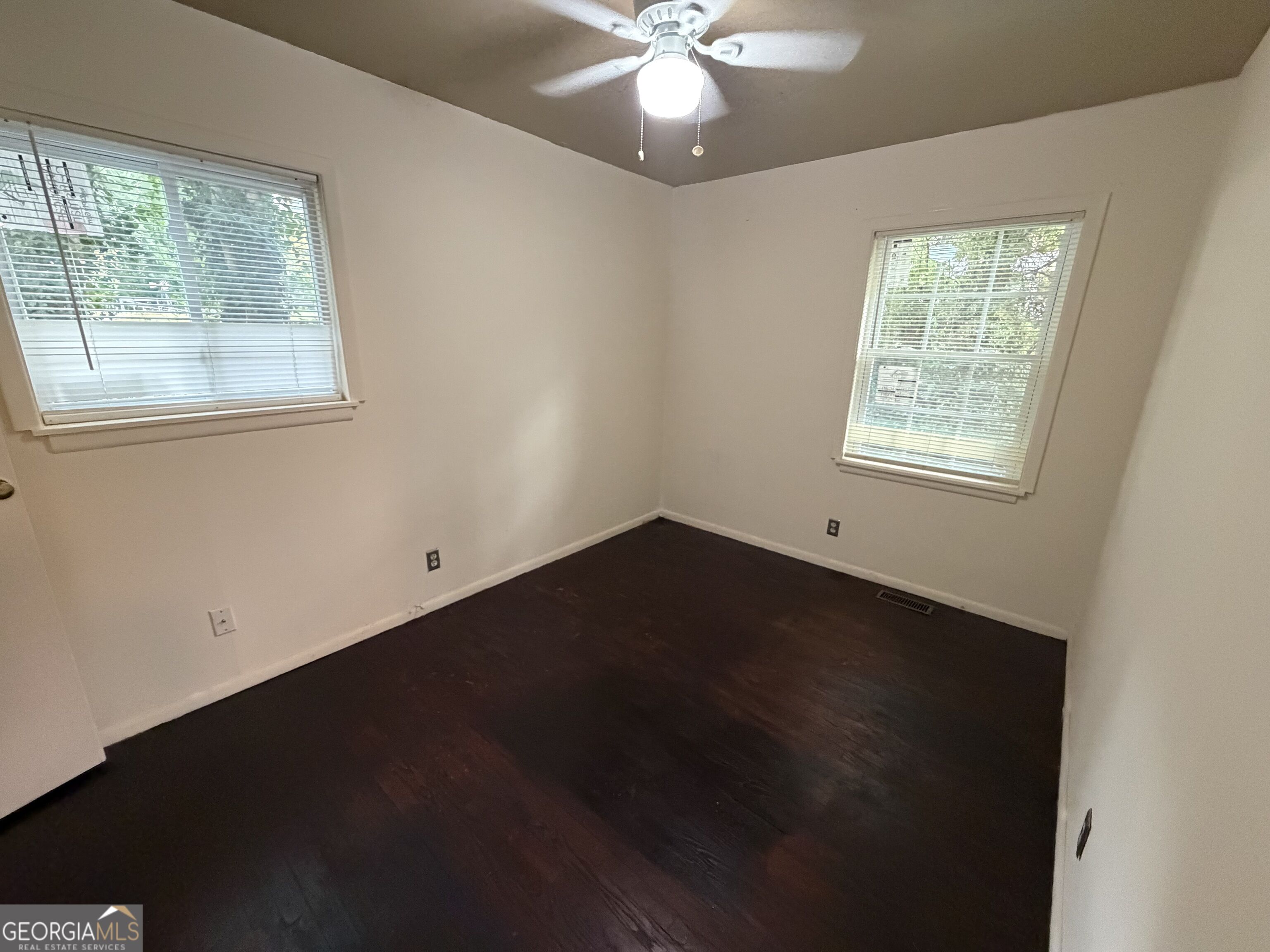 4429 Glade Road Property Photo 17