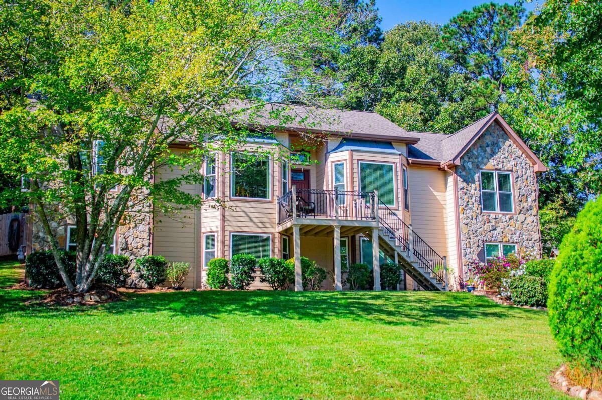 4373 Turnberry Court Property Photo 1