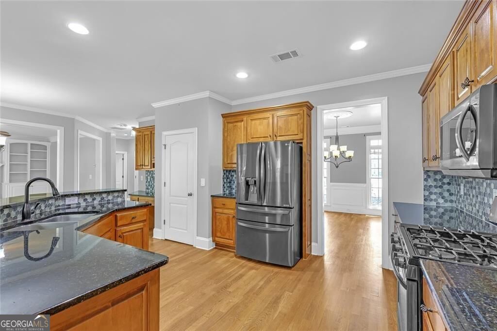 320 Baymist Drive Property Photo 13