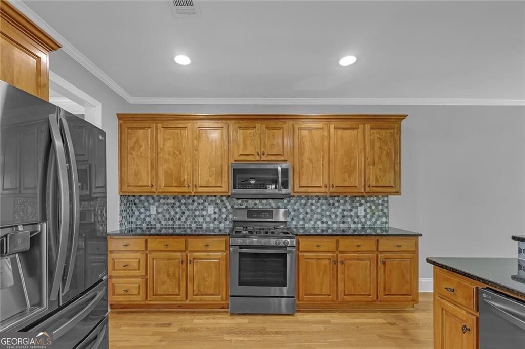 320 Baymist Drive Property Photo 14
