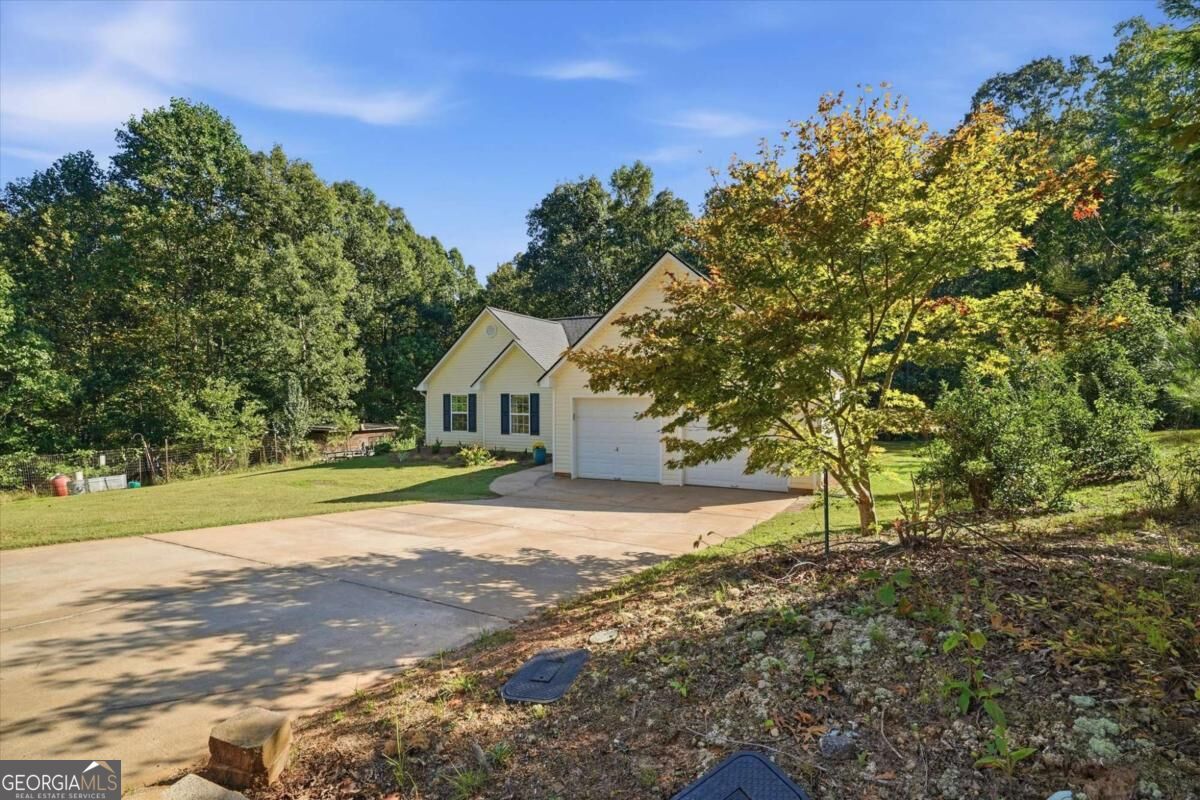 178 Oak Ridge Drive Property Photo 2