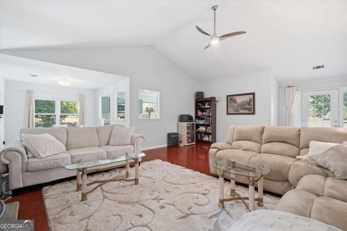178 Oak Ridge Drive Property Photo 8