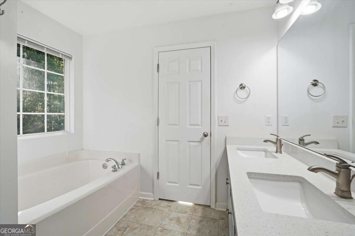 178 Oak Ridge Drive Property Photo 28