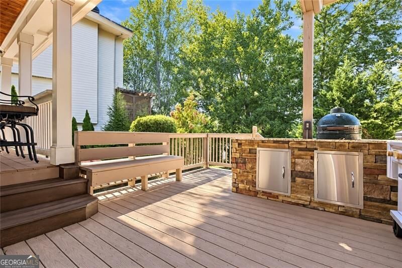 4005 Upland Trace Property Photo 17
