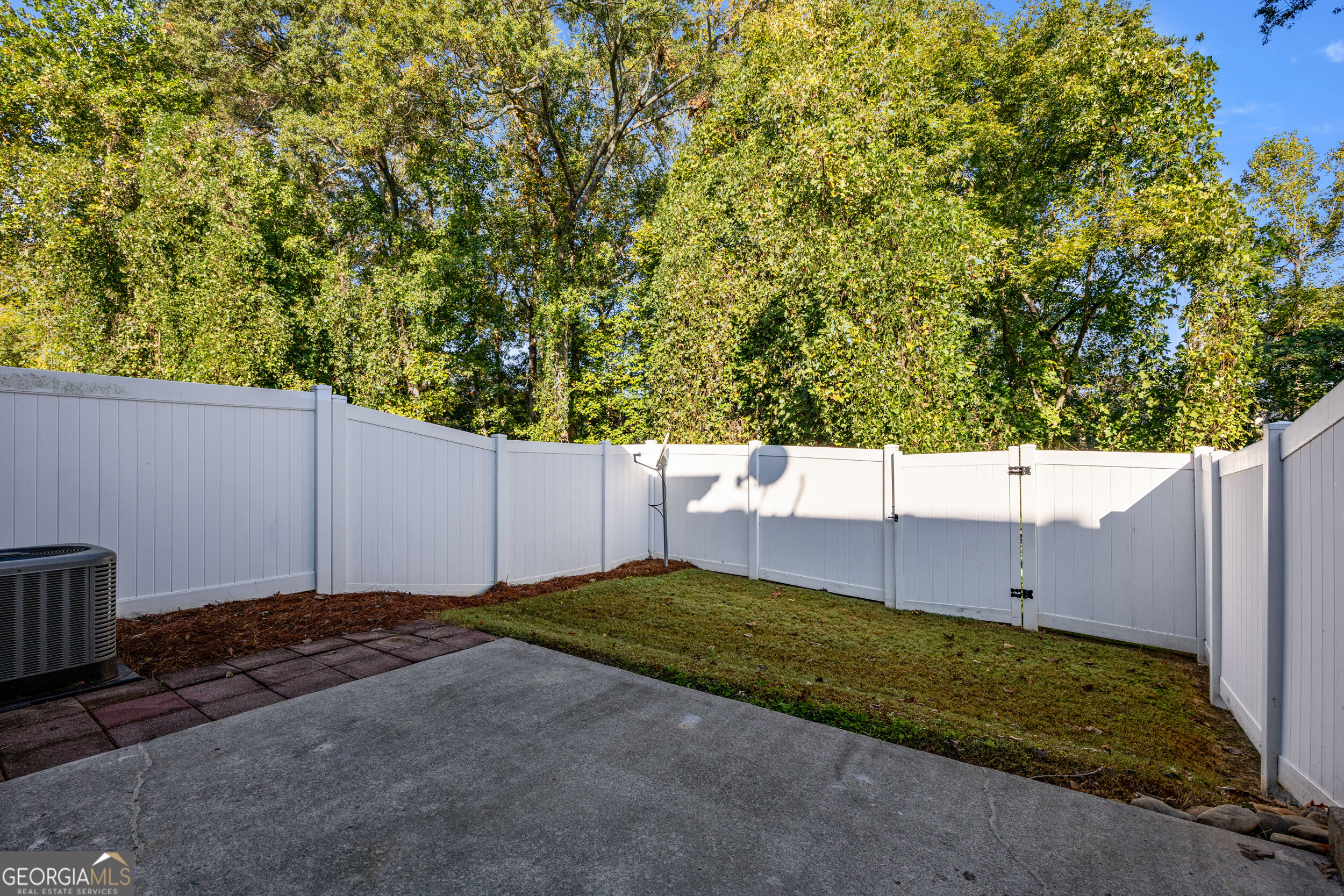 6432 Mossy Oak Landing Property Photo 17