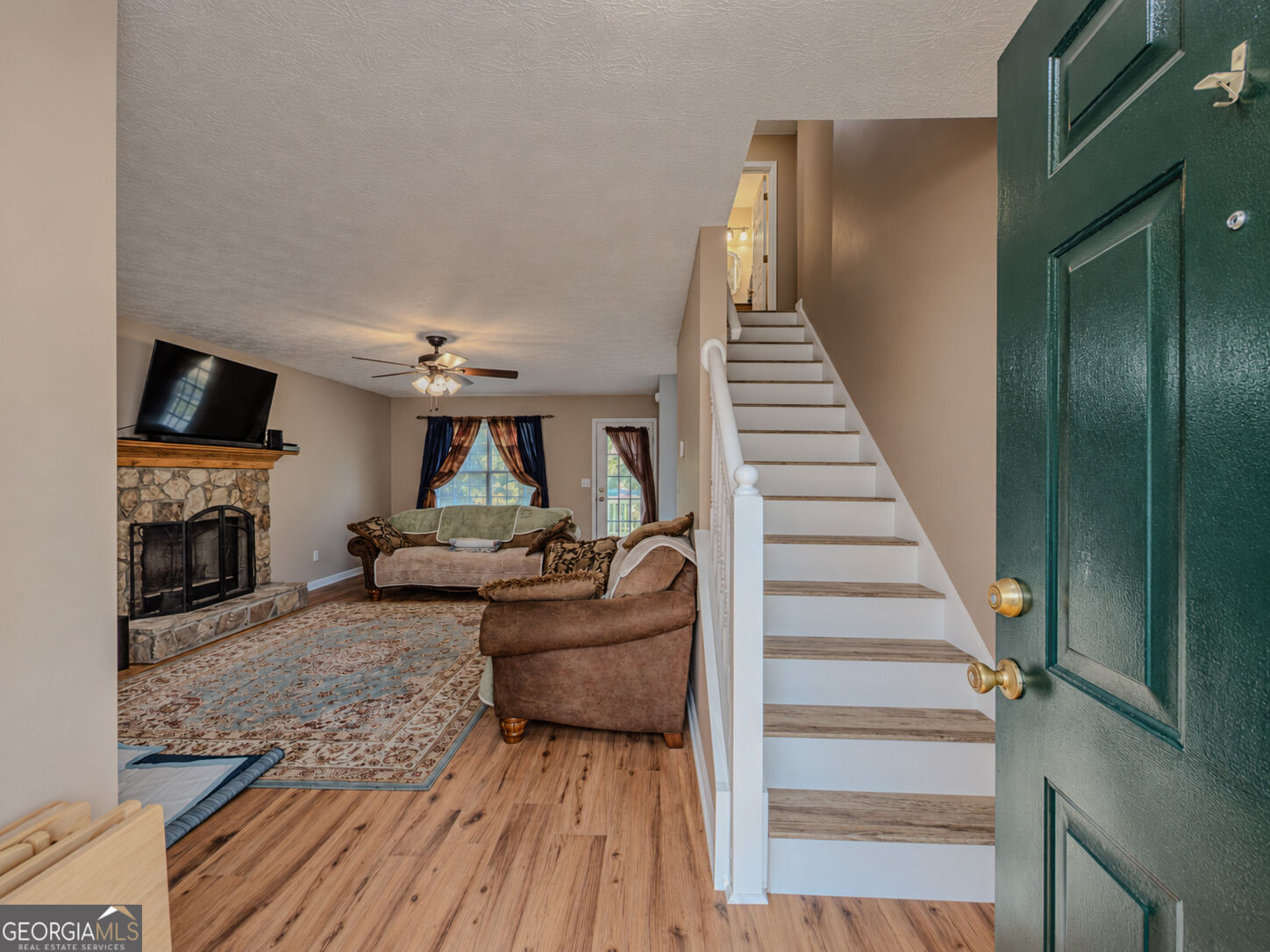 3172 Rockview Drive Property Photo 7