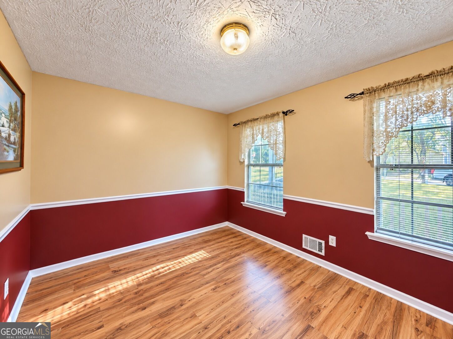 3172 Rockview Drive Property Photo 17