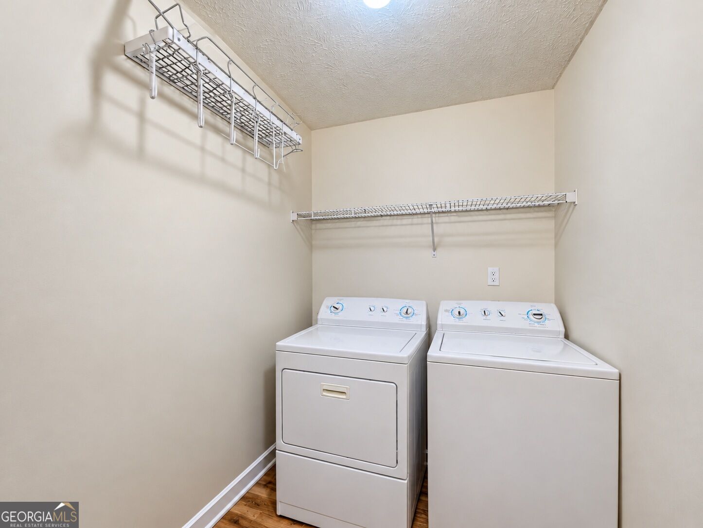 3172 Rockview Drive Property Photo 20