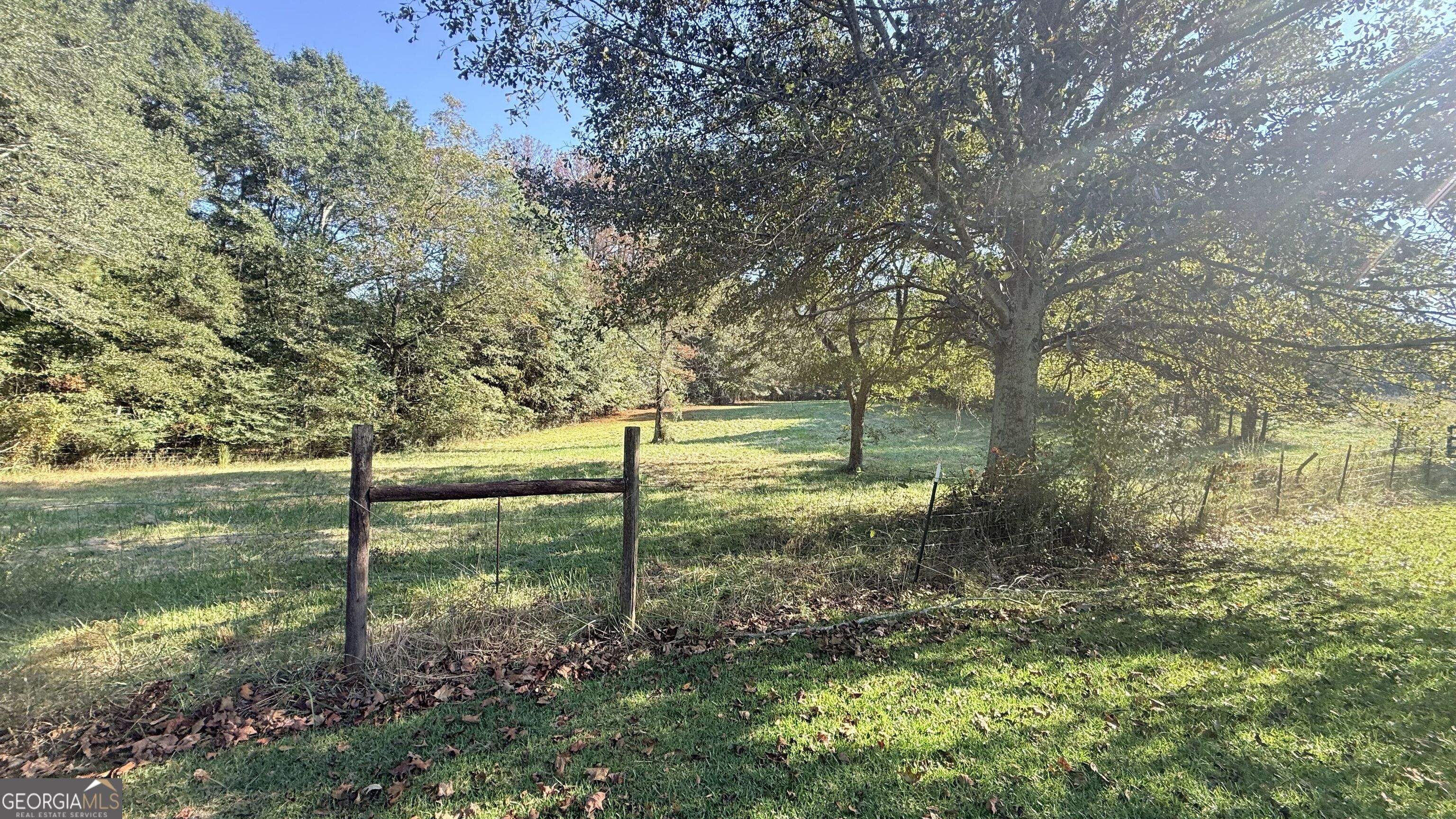 1670 Sandy Flat Road Property Photo 4