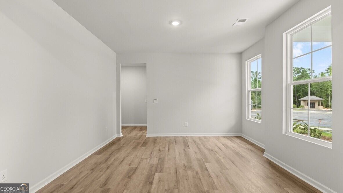3121 Hallsley Drive Property Photo 3
