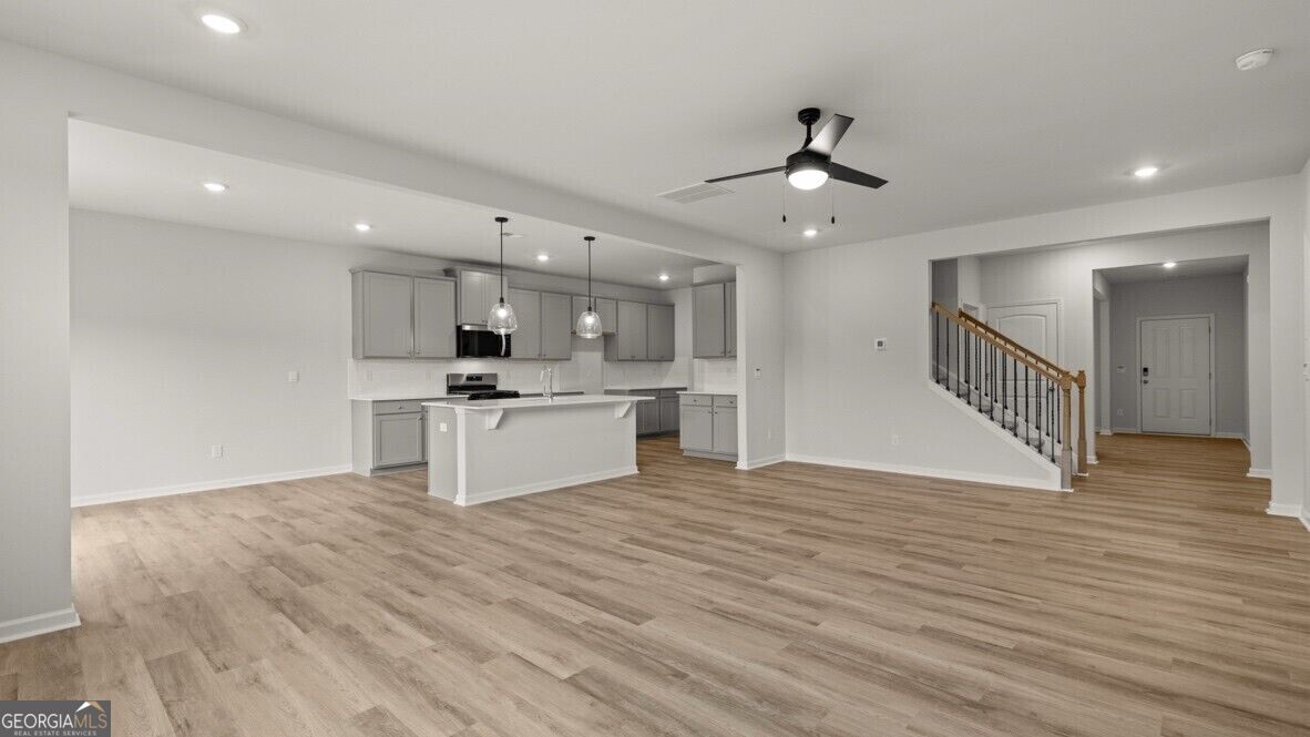 3121 Hallsley Drive Property Photo 14
