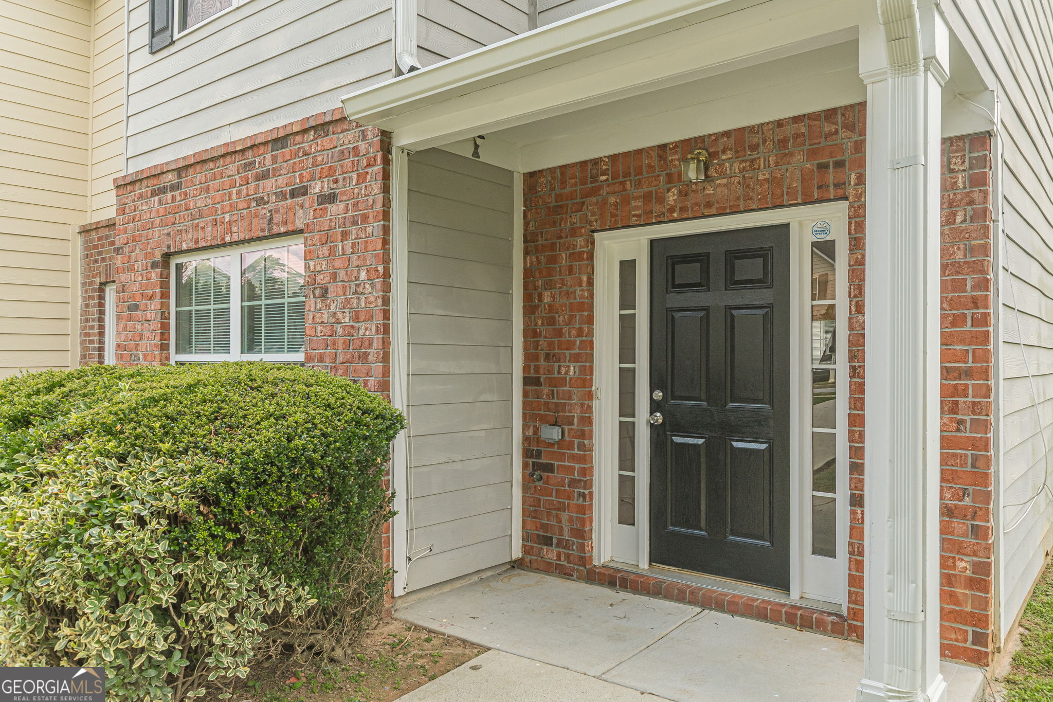 274 Brookview Drive Property Photo 3