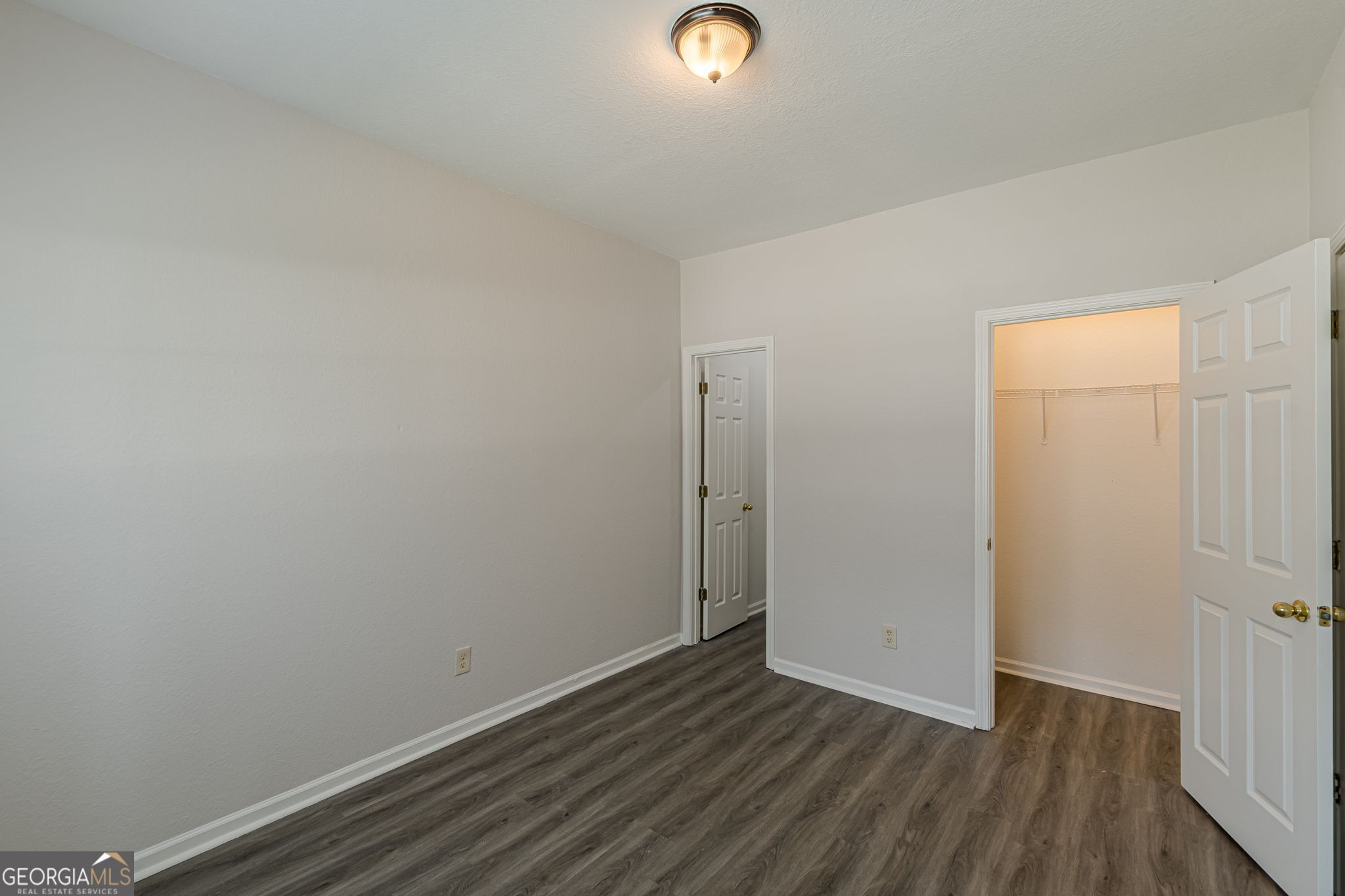 274 Brookview Drive Property Photo 10