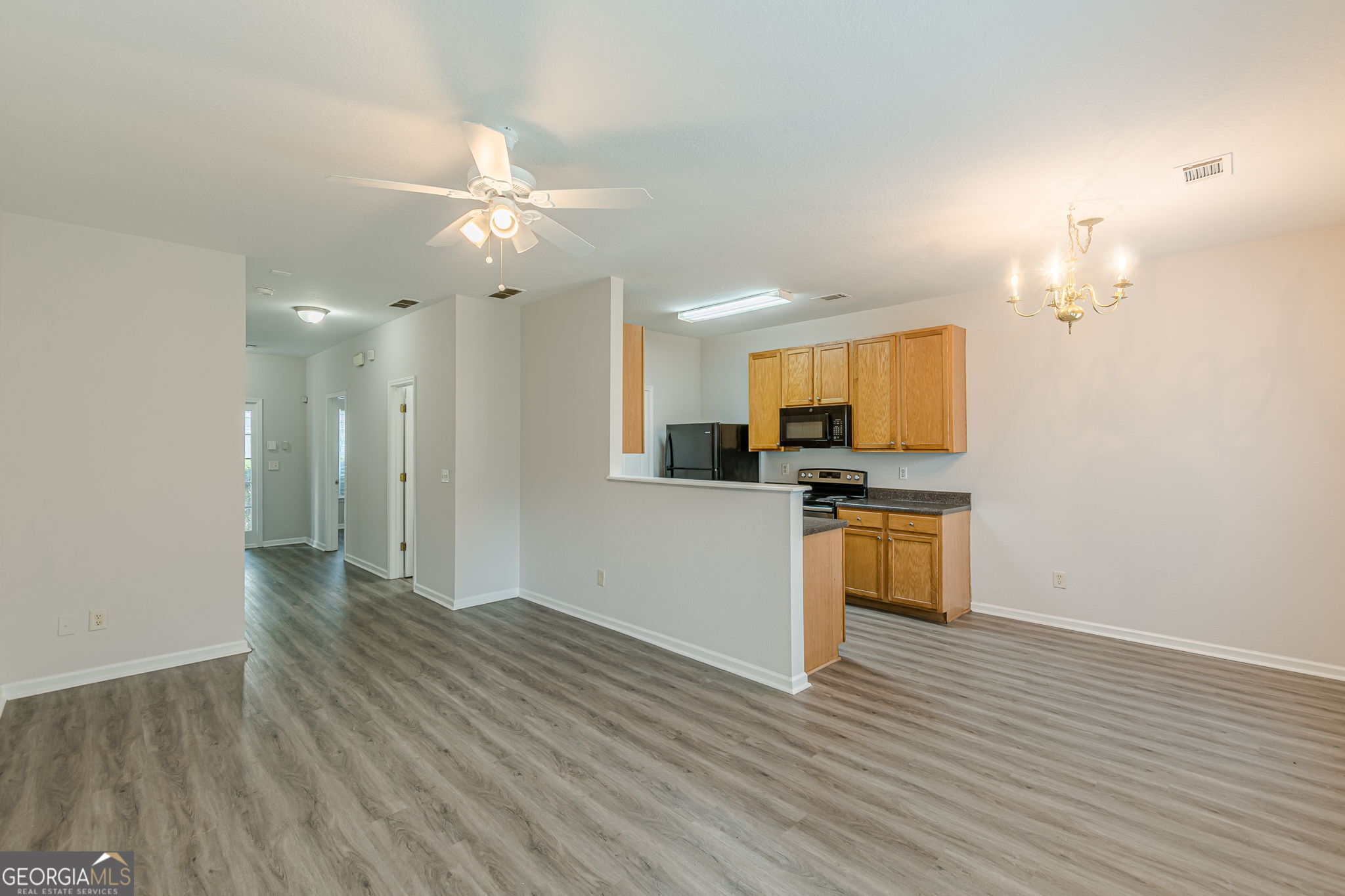 274 Brookview Drive Property Photo 16