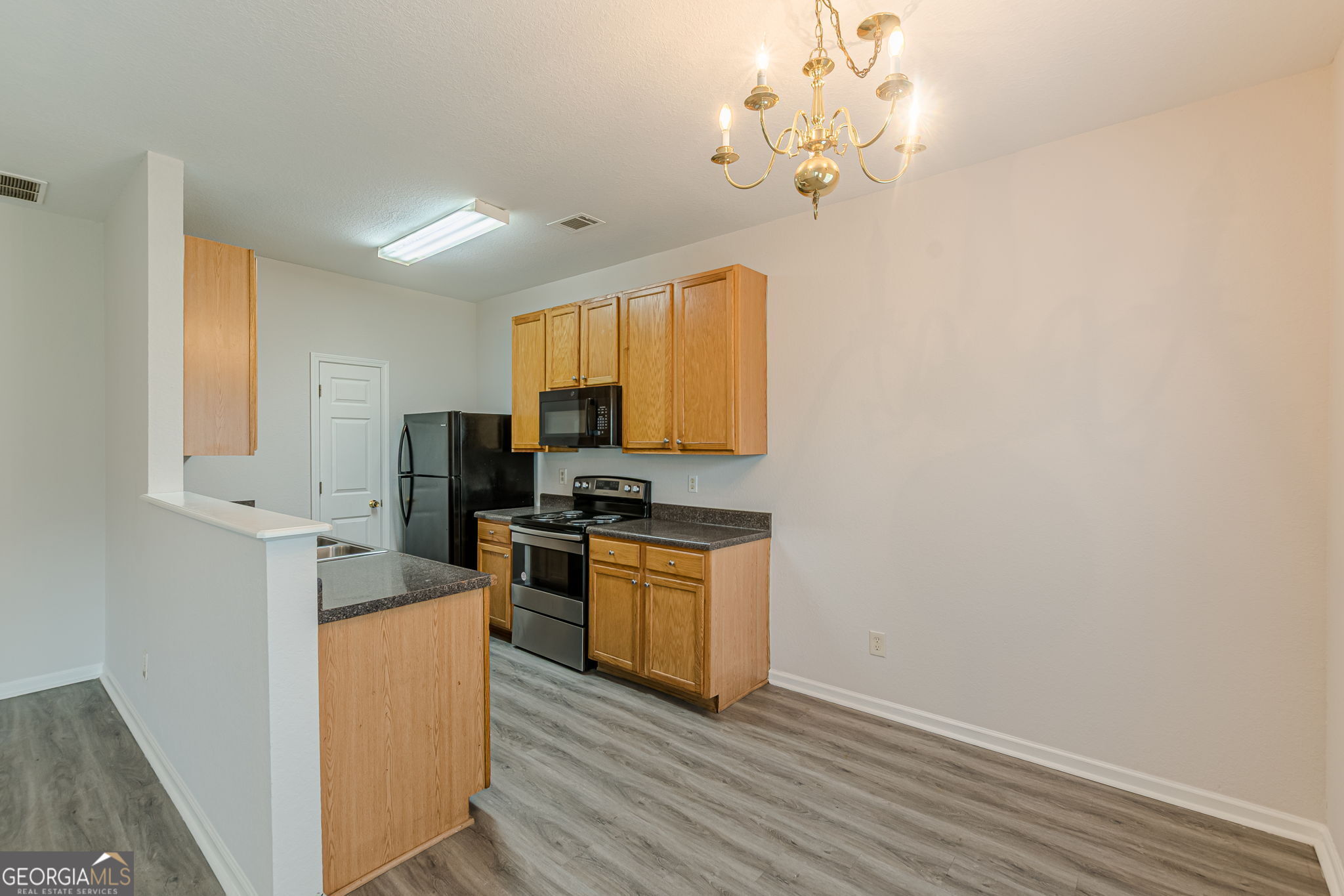 274 Brookview Drive Property Photo 18