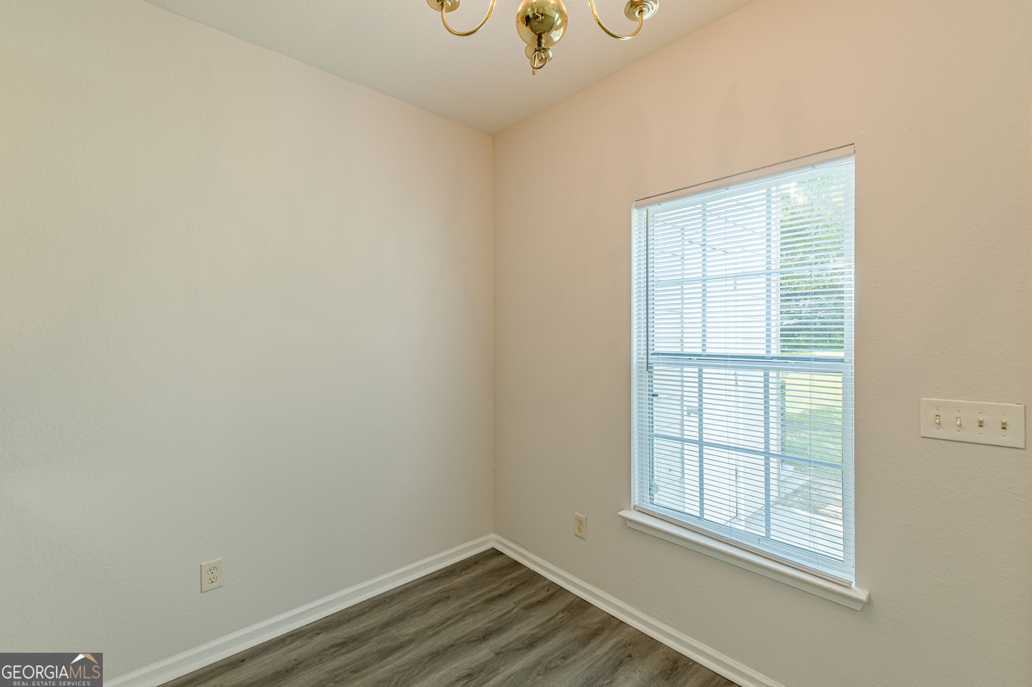 274 Brookview Drive Property Photo 19
