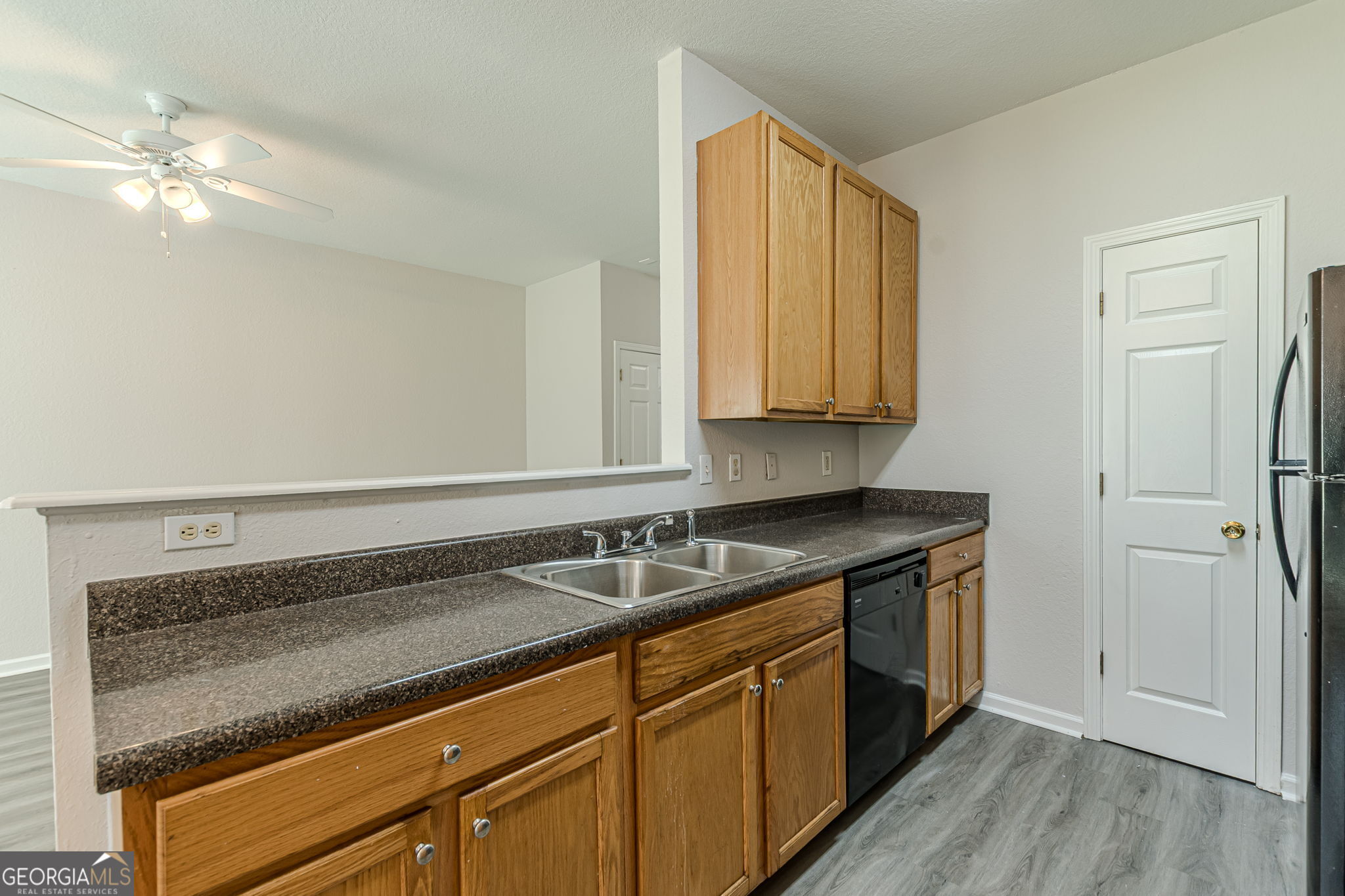 274 Brookview Drive Property Photo 24