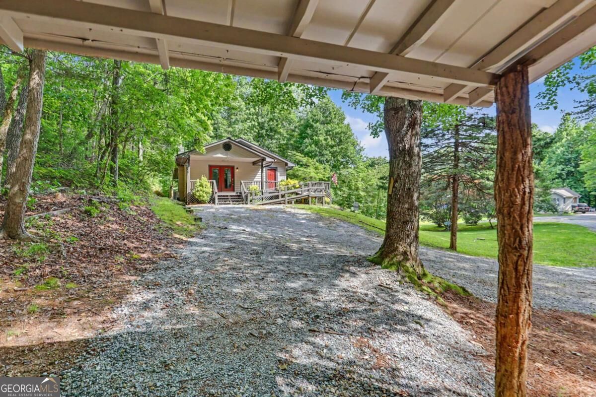 172 Fred Henry Lane Property Photo 19