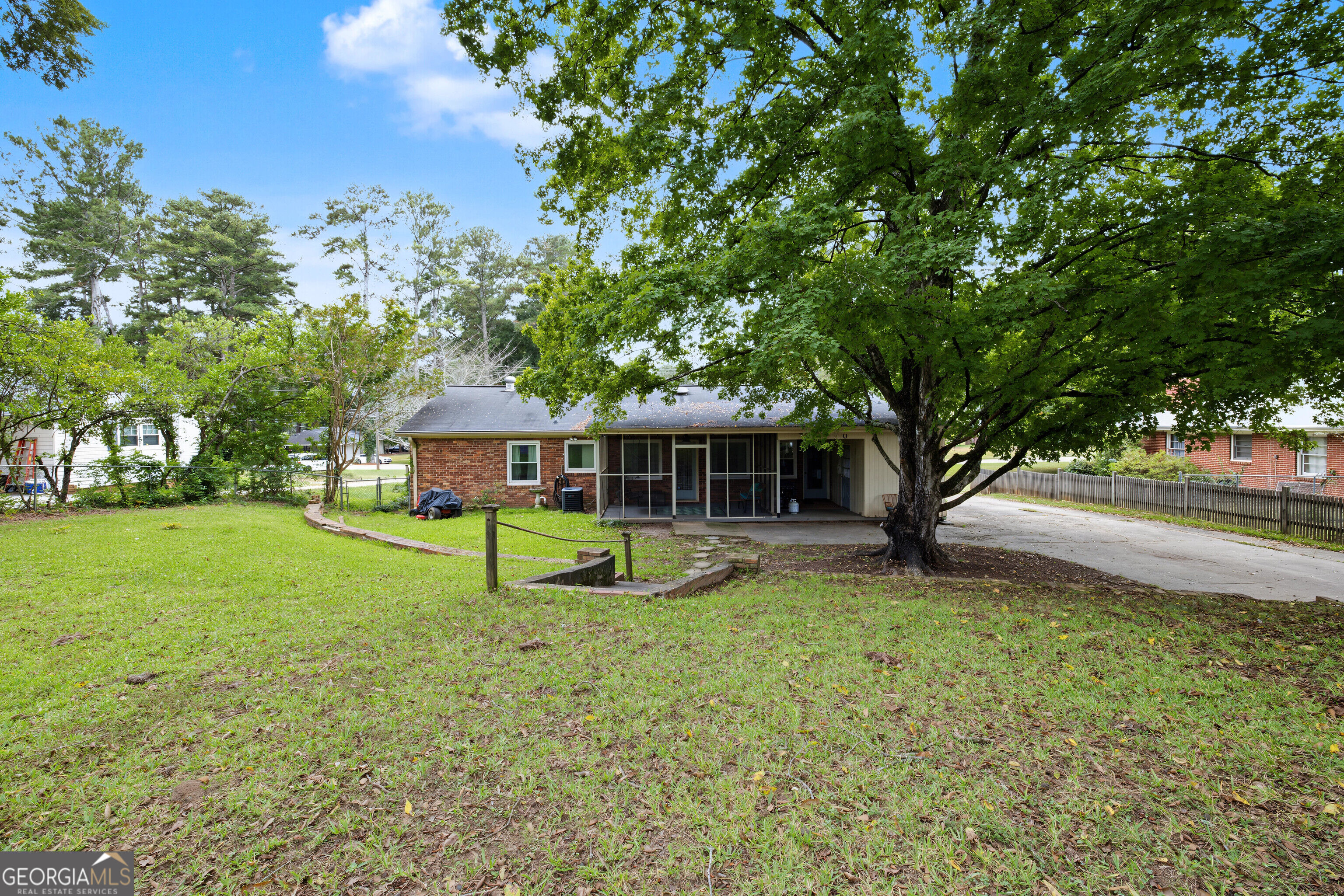 1120 Maple Drive Property Photo 20