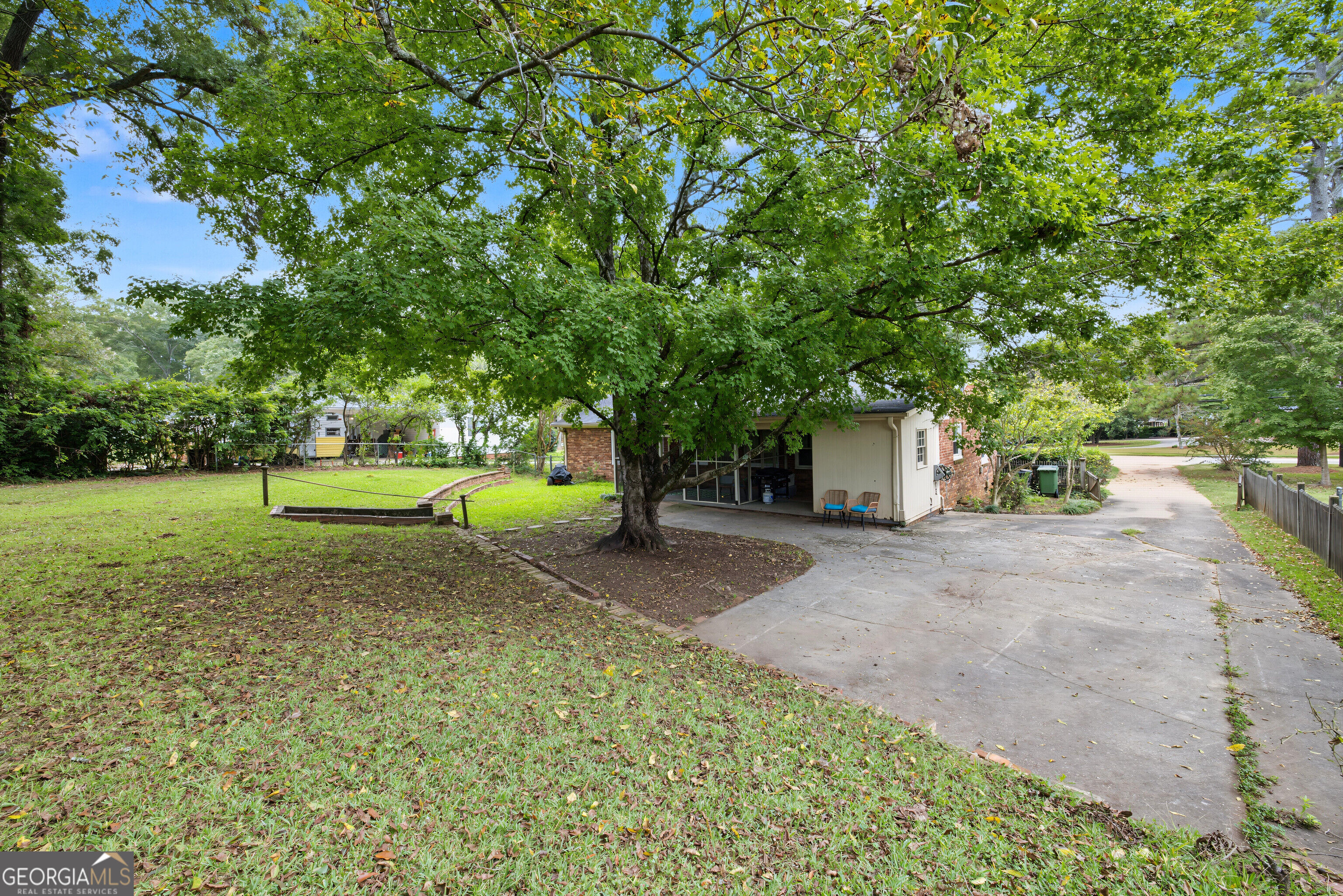 1120 Maple Drive Property Photo 22