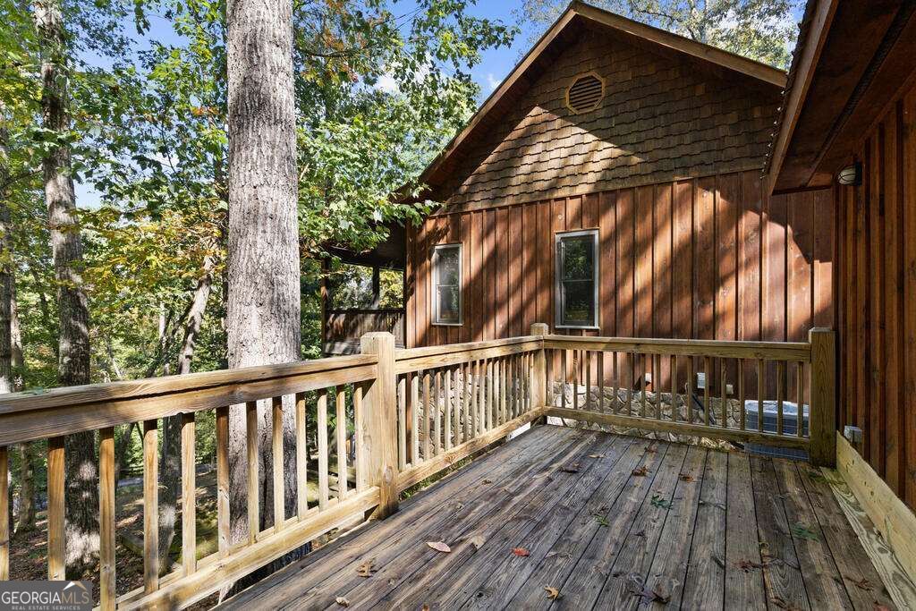82 Queens Lane Property Photo 39