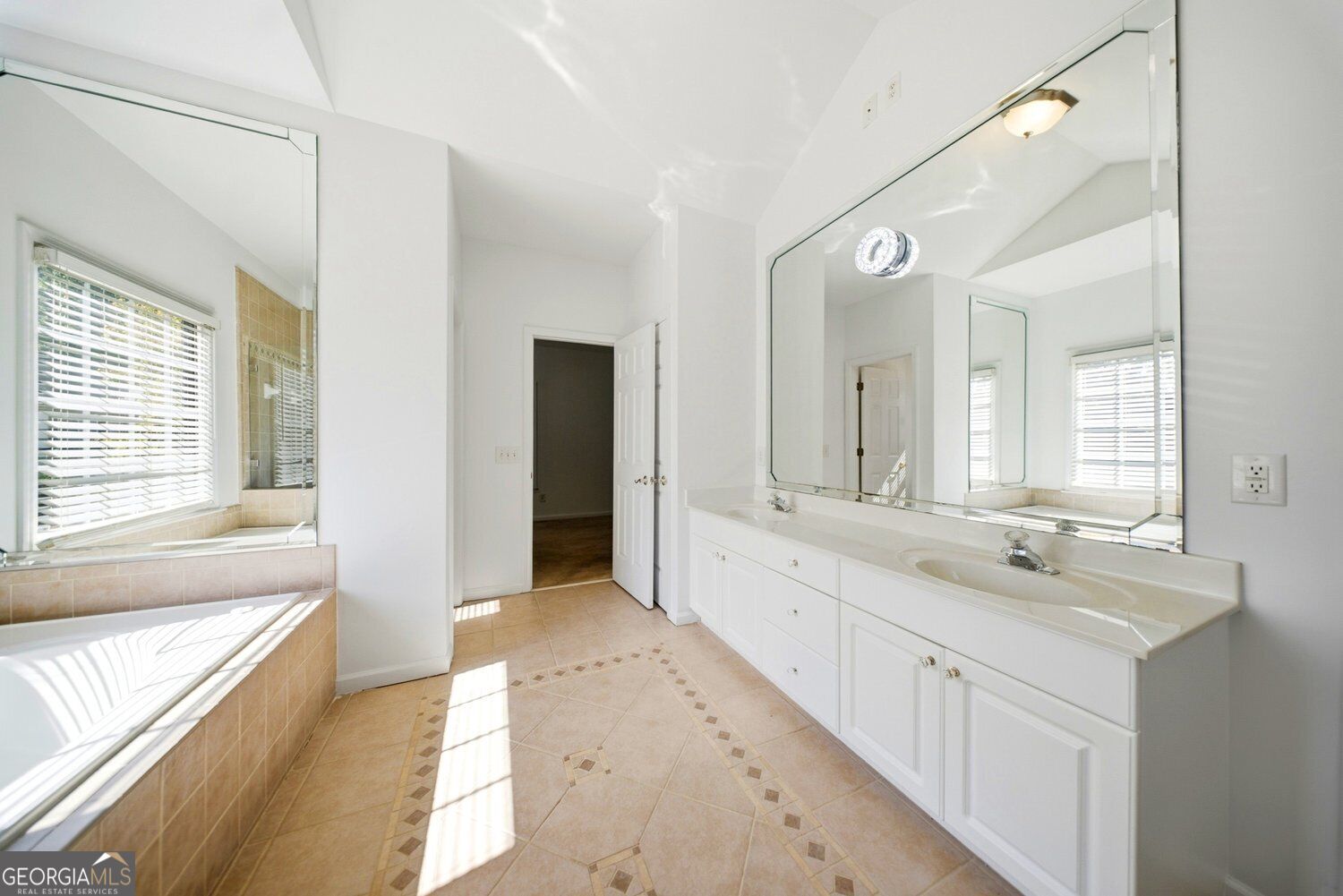 3485 Ellington Way Property Photo 33