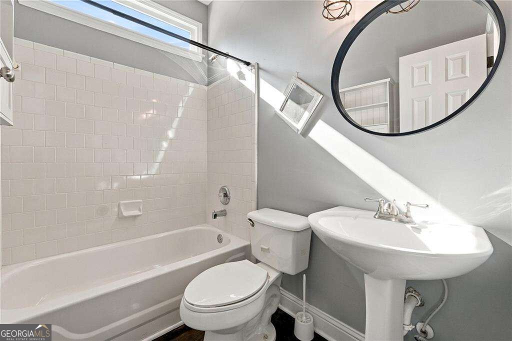 151 Creek Bank Drive Property Photo 26