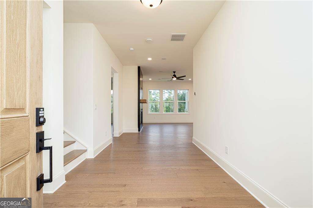 2081 Freestone Way Property Photo 6