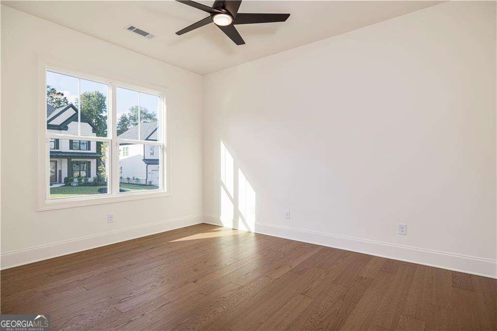 2081 Freestone Way Property Photo 8