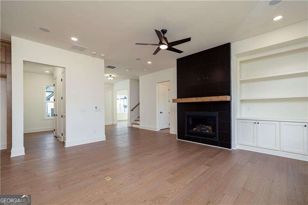 2081 Freestone Way Property Photo 12