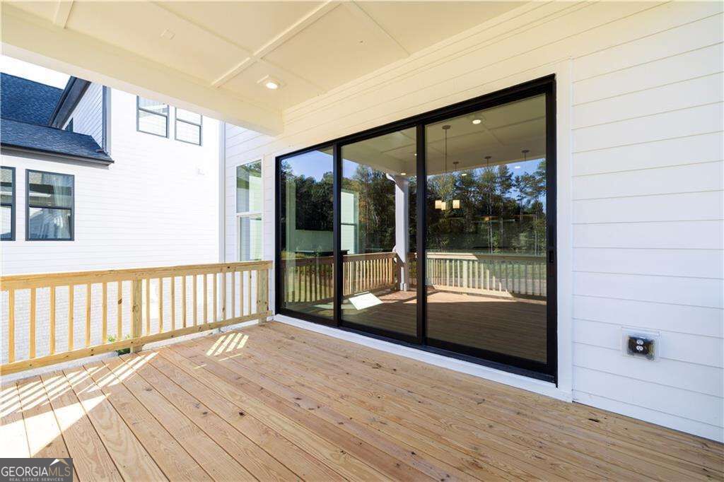 2081 Freestone Way Property Photo 30