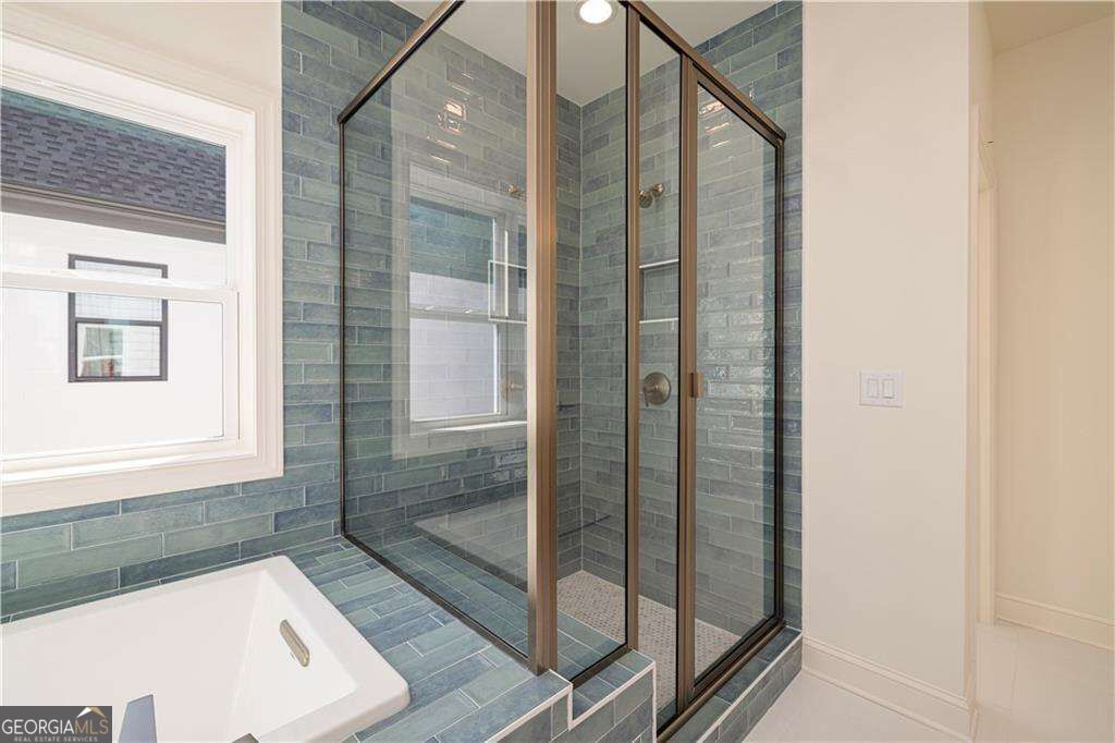 2081 Freestone Way Property Photo 36