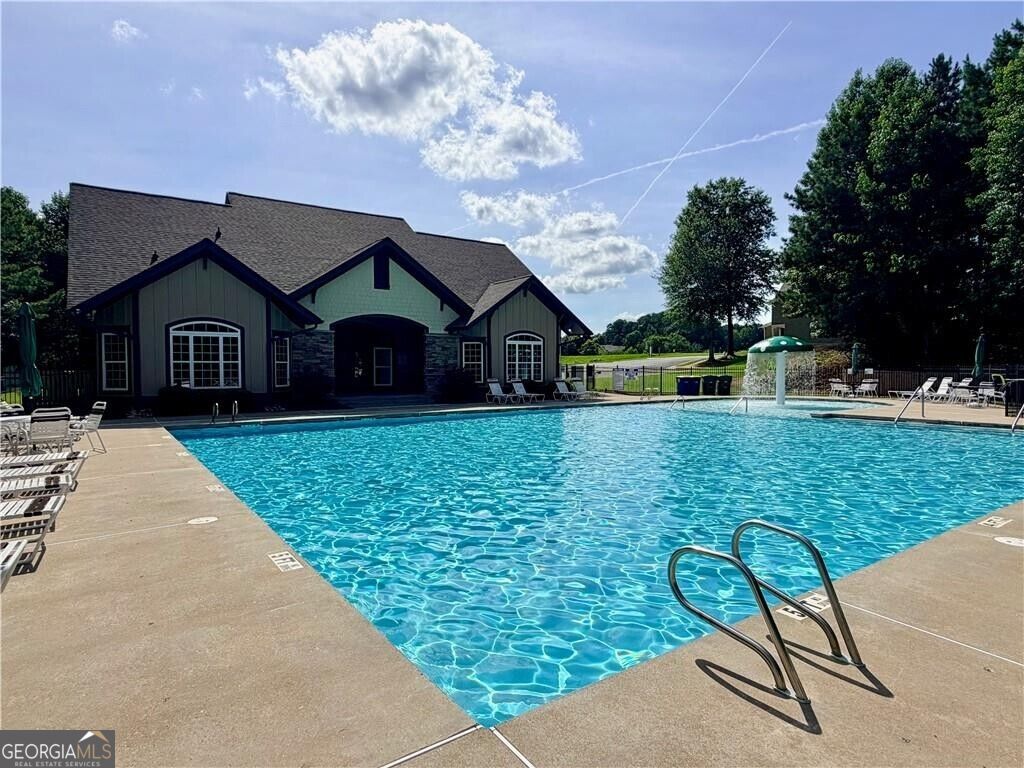 2077 Lakeshore Overlook Drive Property Photo 26