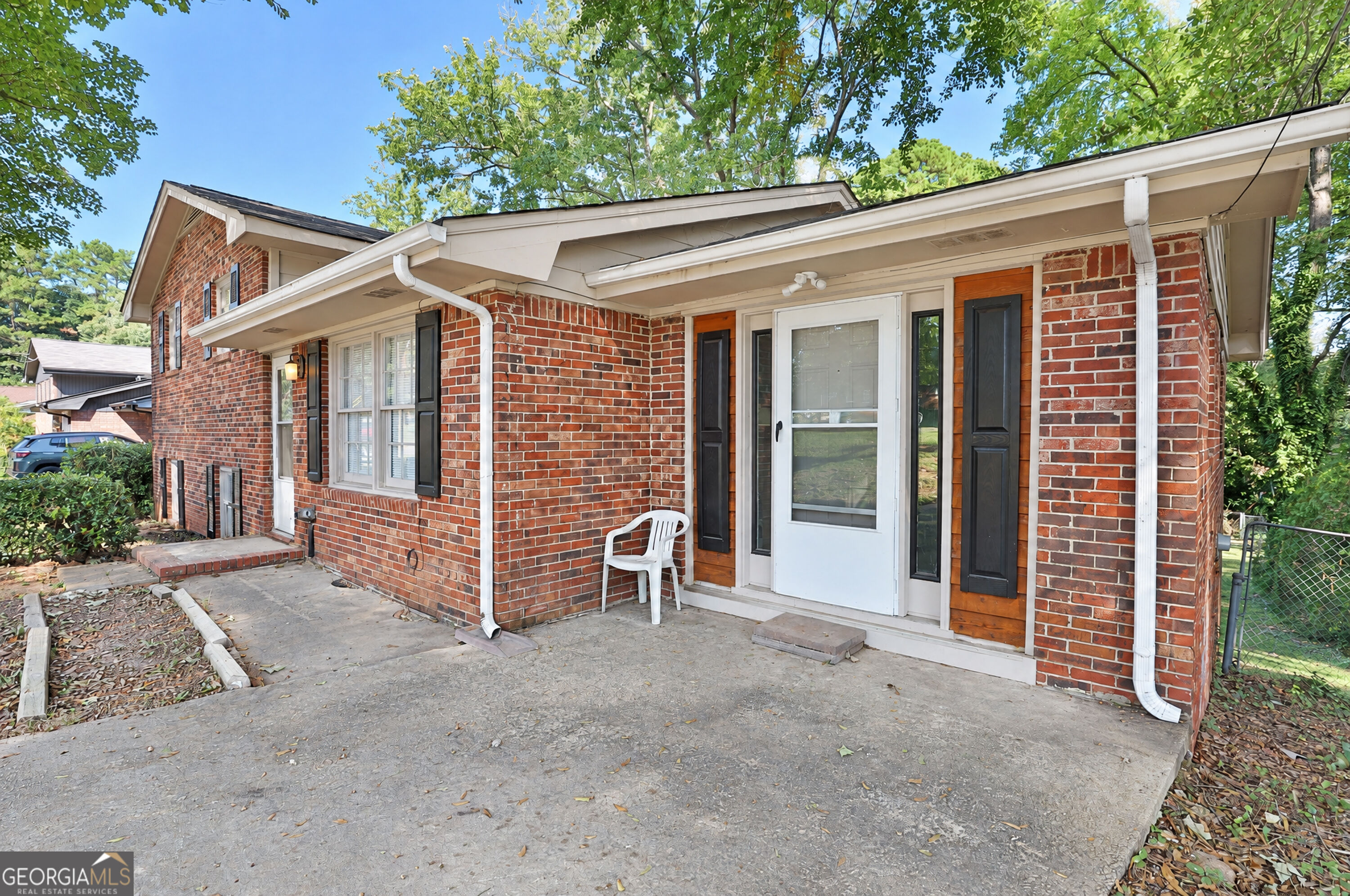 6370 Maddox Road Property Photo 4