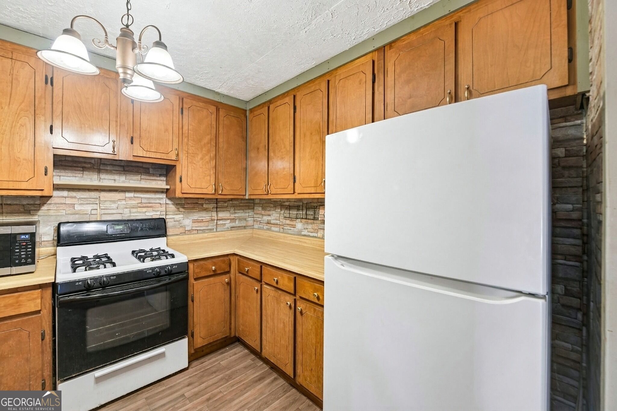 231 Hatfield Grove Property Photo 35