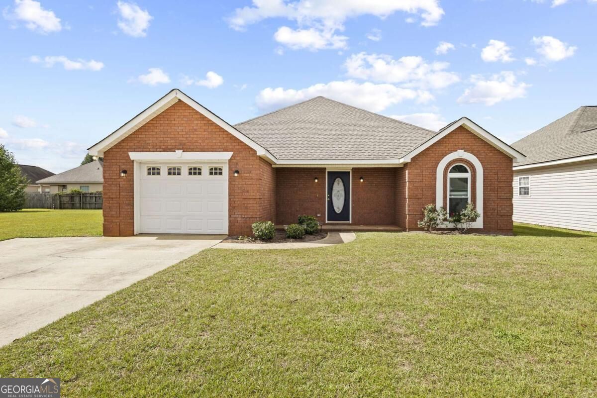 111 Alexandria Court Property Photo 1