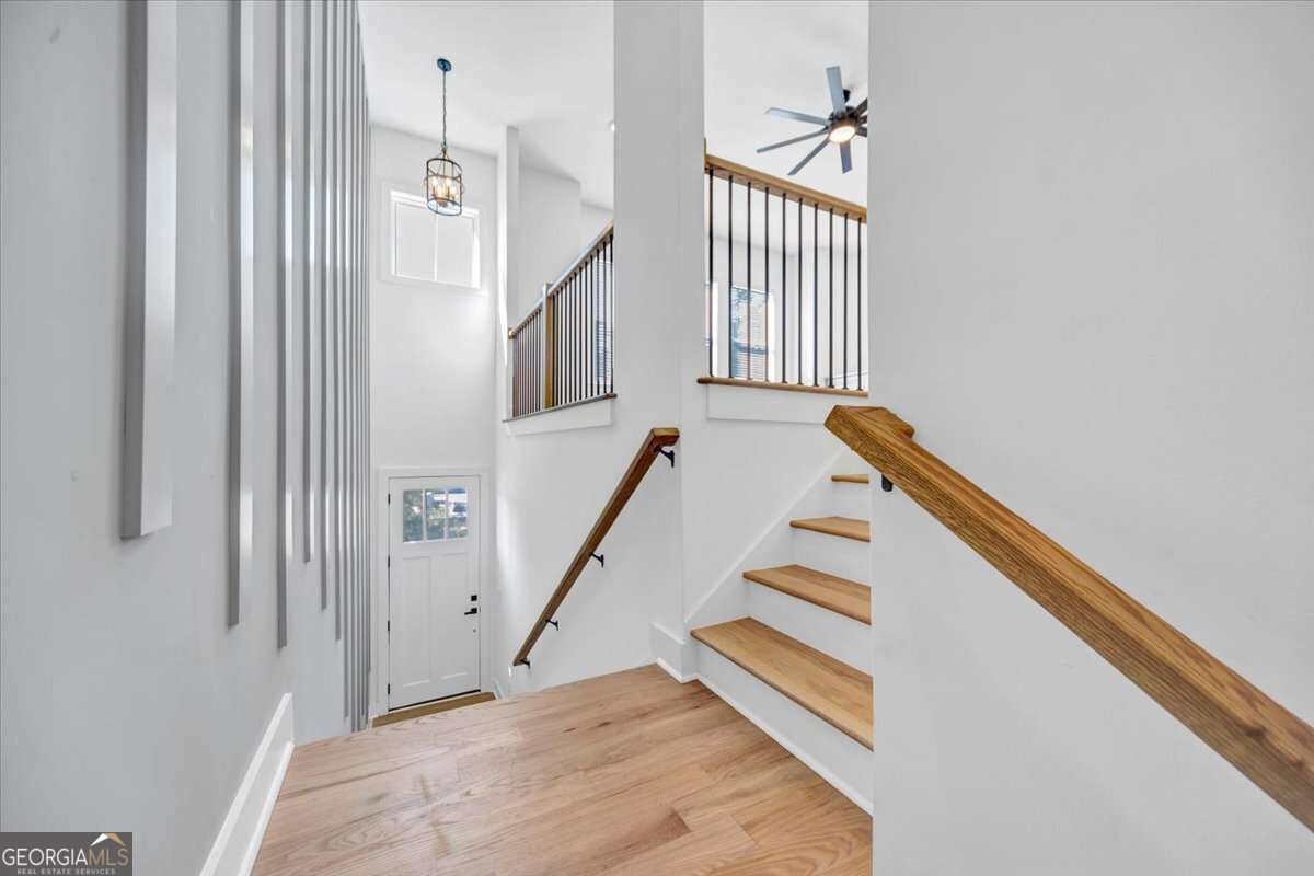 237 W Marietta Street Property Photo 6