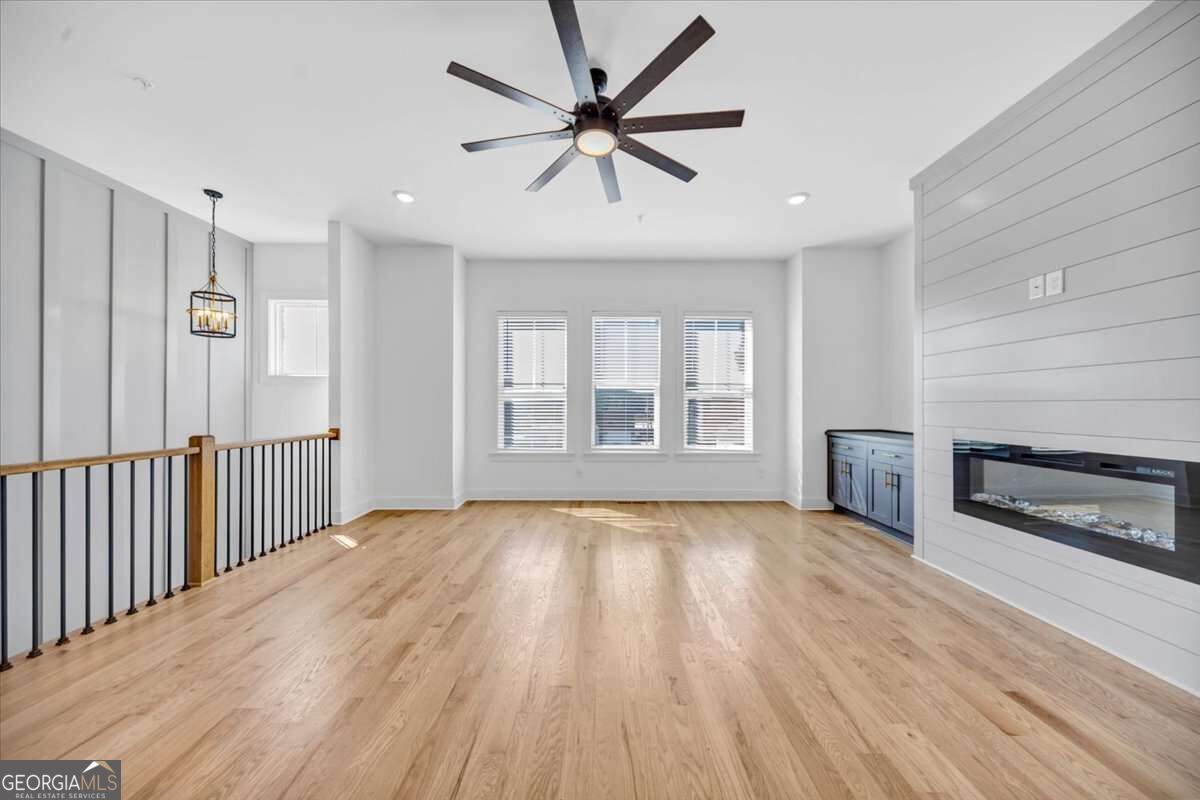 237 W Marietta Street Property Photo 7
