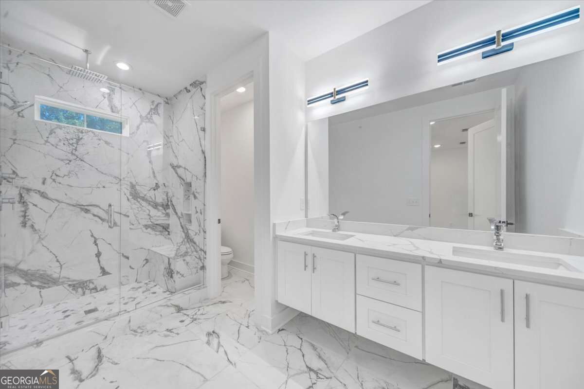 237 W Marietta Street Property Photo 25